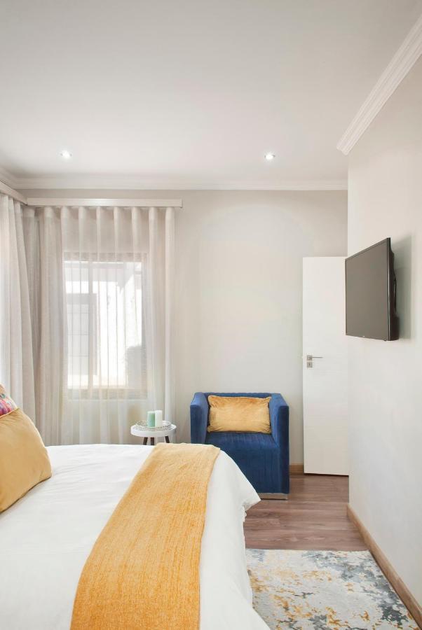 Eleven On Tumbleweed, Cathkin Estates Apartment Champagne Valley ภายนอก รูปภาพ