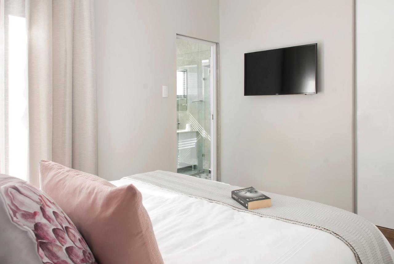 Eleven On Tumbleweed, Cathkin Estates Apartment Champagne Valley ภายนอก รูปภาพ