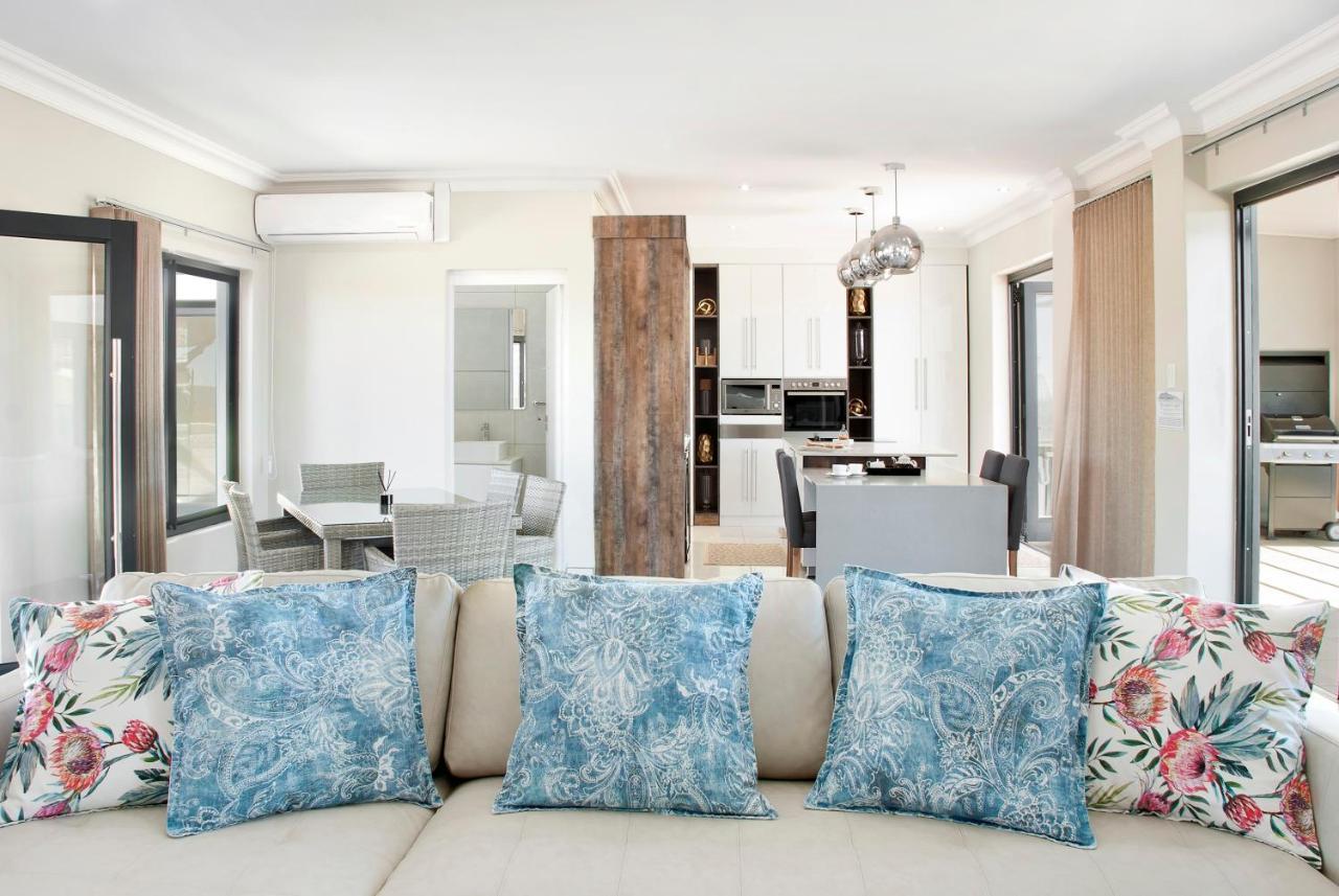Eleven On Tumbleweed, Cathkin Estates Apartment Champagne Valley ภายนอก รูปภาพ